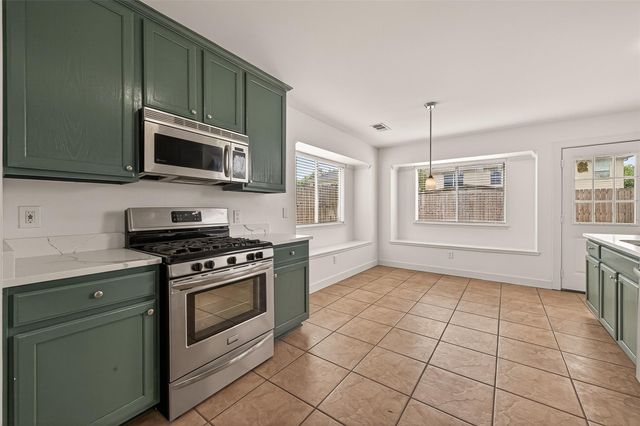 2119 Laurel Arbor Drive, Houston, TX 77014