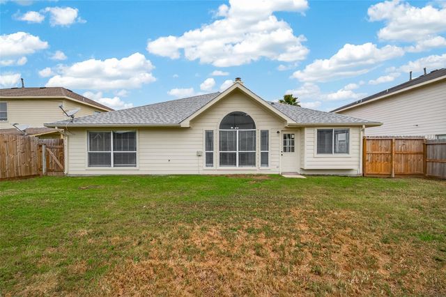 2119 Laurel Arbor Drive, Houston, TX 77014