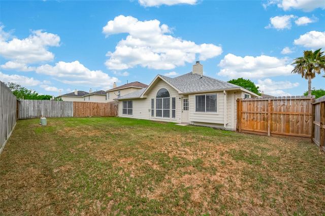 2119 Laurel Arbor Drive, Houston, TX 77014