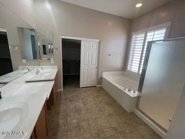 4918 W Carpenter Drive, New River, AZ 85087