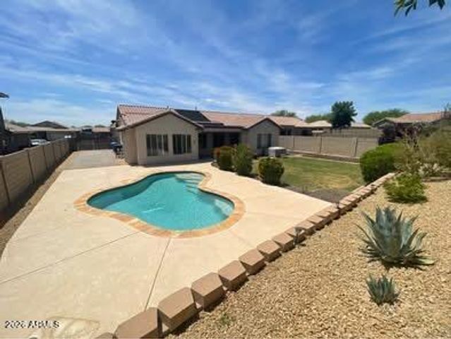 4918 W Carpenter Drive, New River, AZ 85087