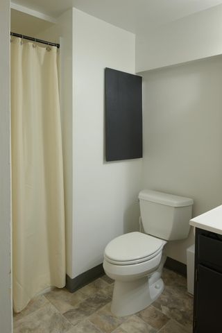 4104 N ELM St, Spokane, WA 99205