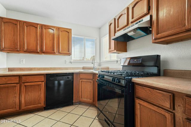 11696 PATRICK JAMES Court, El Paso, TX 79936