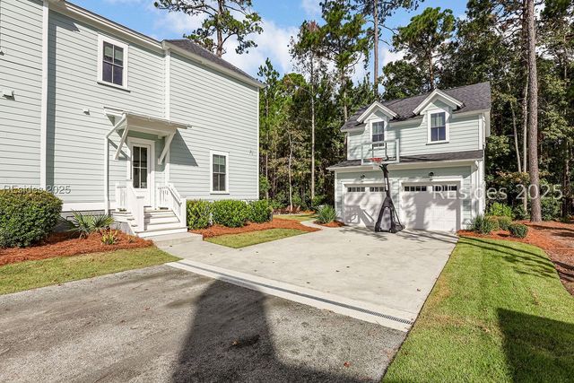 35 Blue Dasher Ln, Bluffton, SC 29909