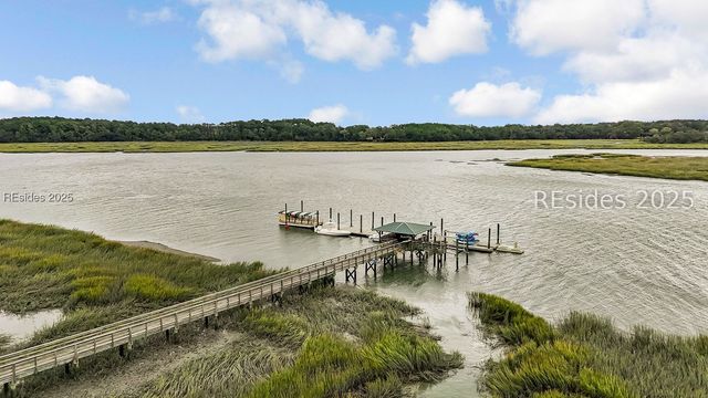 35 Blue Dasher Ln, Bluffton, SC 29909