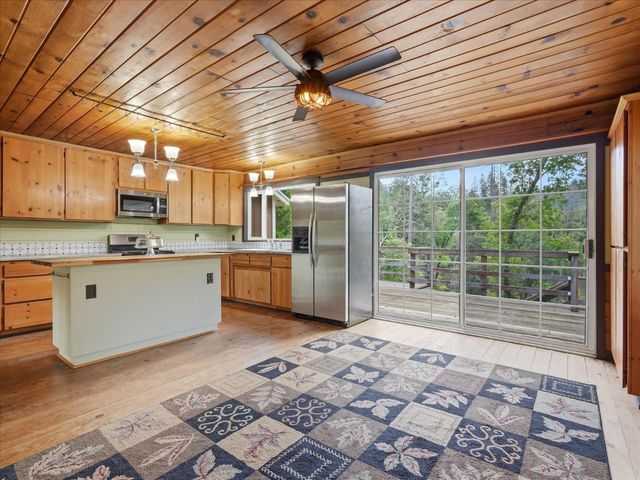 60036 Cascadel Drive S, North Fork, CA 93643