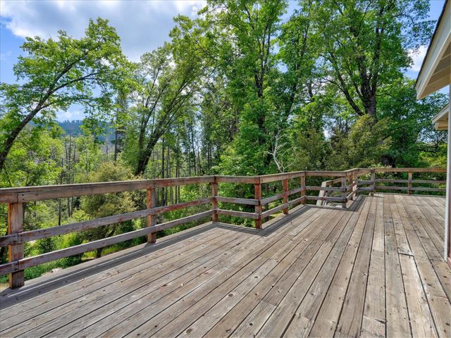 60036 Cascadel Drive S, North Fork, CA 93643