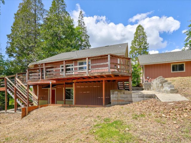 60036 Cascadel Drive S, North Fork, CA 93643