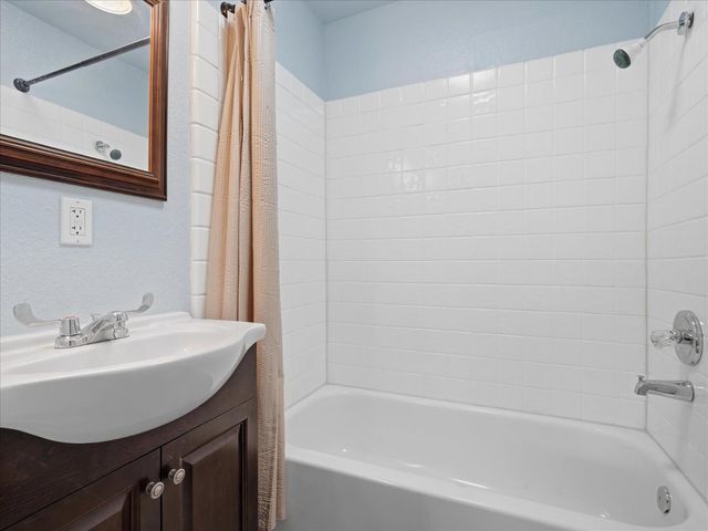 60036 Cascadel Drive S, North Fork, CA 93643