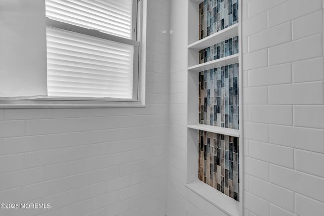 35 Villanova Drive, Jackson, NJ 08527