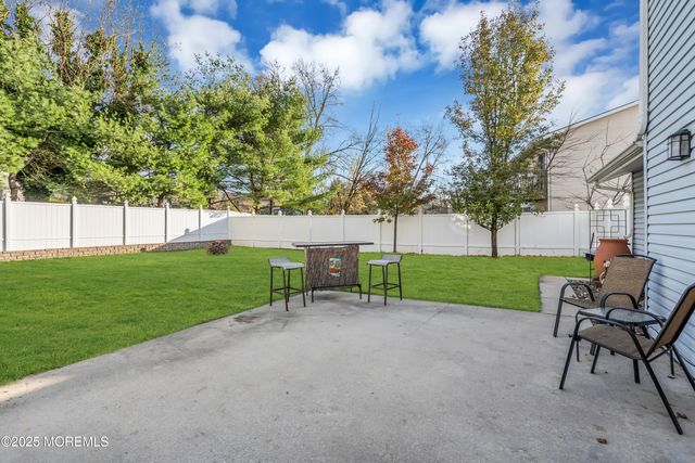 35 Villanova Drive, Jackson, NJ 08527