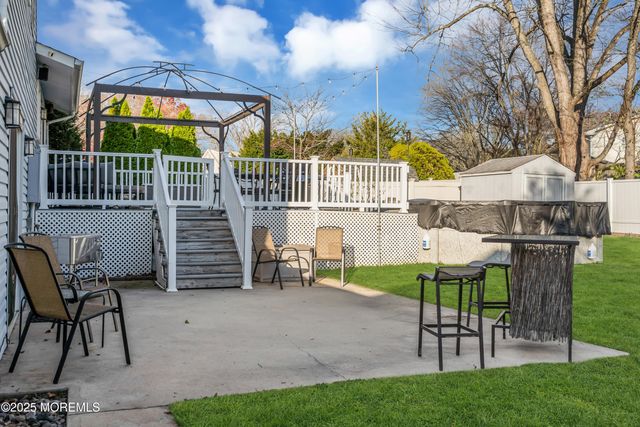 35 Villanova Drive, Jackson, NJ 08527