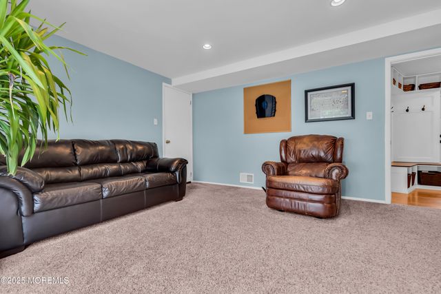 35 Villanova Drive, Jackson, NJ 08527