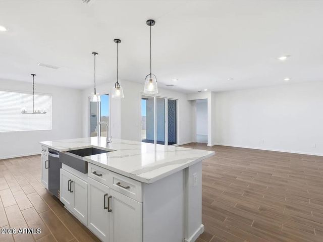 7760 N 78TH Drive, Glendale, AZ 85303