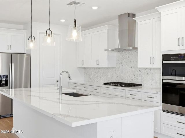 7760 N 78TH Drive, Glendale, AZ 85303