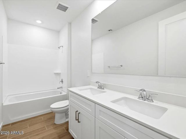7760 N 78TH Drive, Glendale, AZ 85303