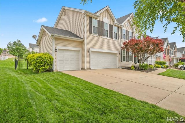 7357 Macleod Lane, O'fallon, MO 63368