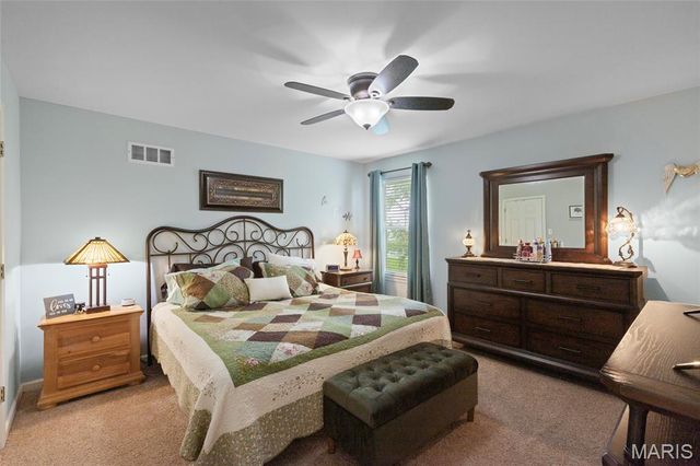 7357 Macleod Lane, O'fallon, MO 63368