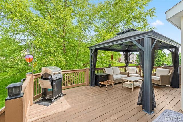 7357 Macleod Lane, O'fallon, MO 63368