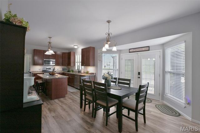 7357 Macleod Lane, O'fallon, MO 63368