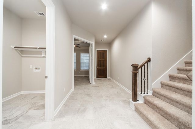 8706 Fox Trail Drive, Missouri City, TX 77459