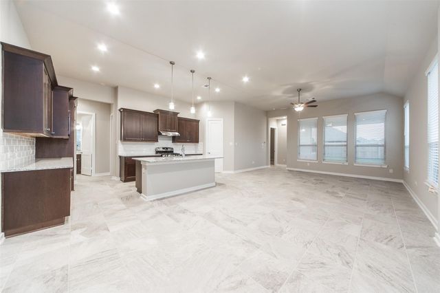 8706 Fox Trail Drive, Missouri City, TX 77459