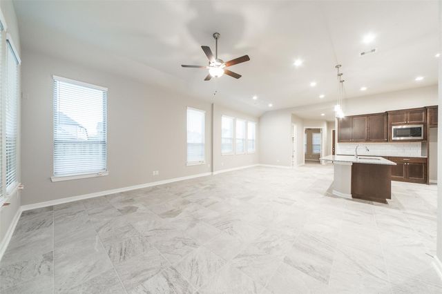 8706 Fox Trail Drive, Missouri City, TX 77459