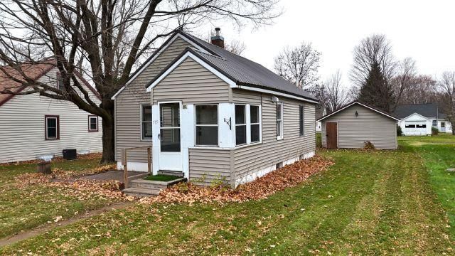 515 S 5th Street, Luck, WI 54853