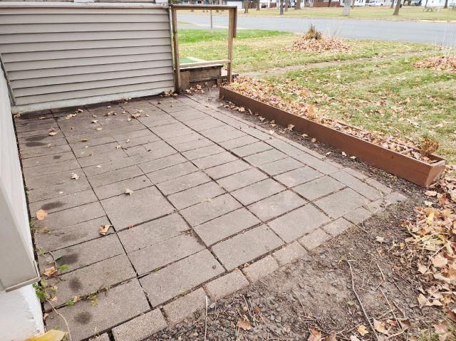 515 S 5th Street, Luck, WI 54853