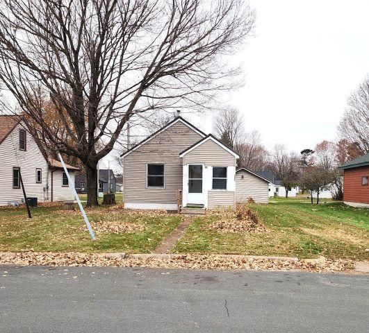 515 S 5th Street, Luck, WI 54853