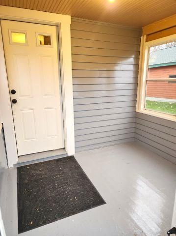 515 S 5th Street, Luck, WI 54853