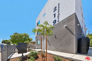 219 E 87th Street, Los Angeles, CA 90003
