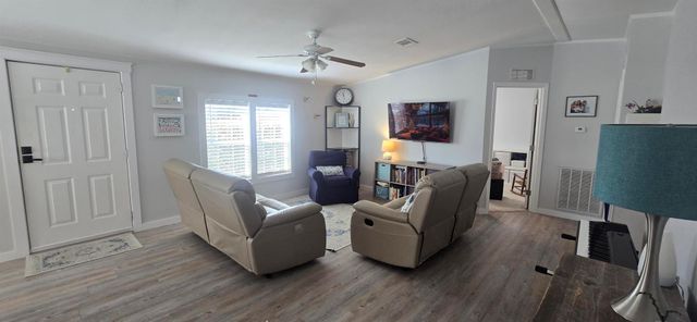 5005 SE Chris Avenue, Stuart, FL 34997