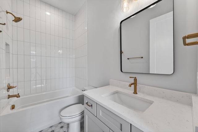 1109 Parker St, Columbia, TN 38401