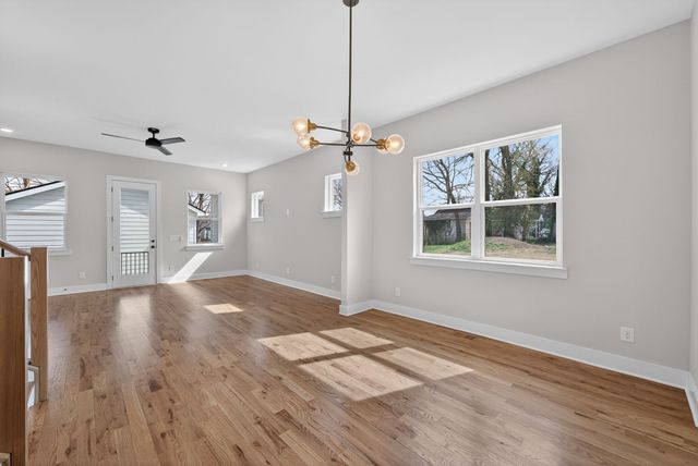 1109 Parker St, Columbia, TN 38401