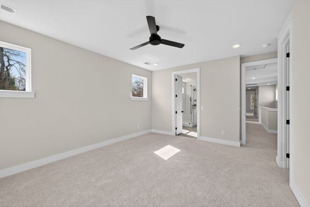 1109 Parker St, Columbia, TN 38401