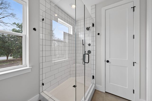 1109 Parker St, Columbia, TN 38401