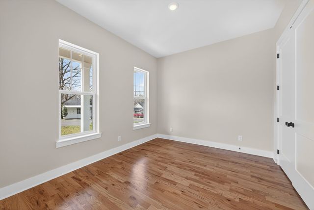 1109 Parker St, Columbia, TN 38401