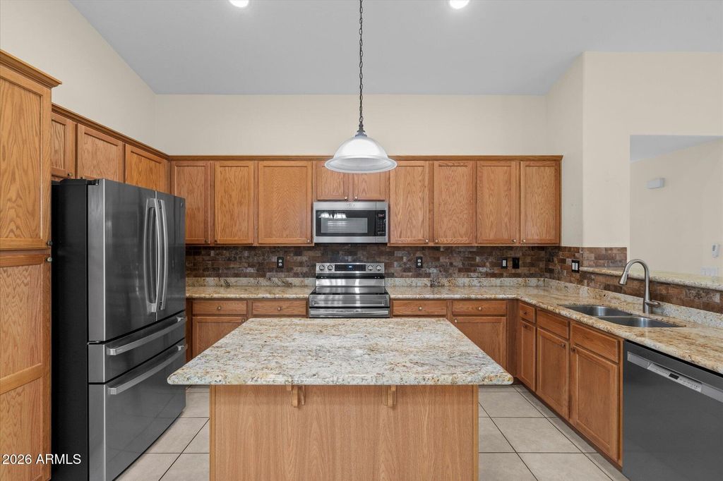 3574 E ALAMO Street, San Tan Valley, AZ 85140 — photo 4