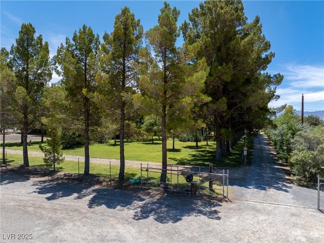 2221 West Windsong Lane, Pahrump, NV 89048