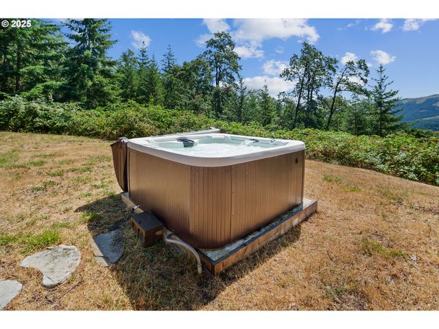 5655 VIOLET Dr, Sheridan, OR 97378