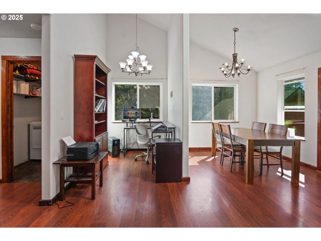 5655 VIOLET Dr, Sheridan, OR 97378