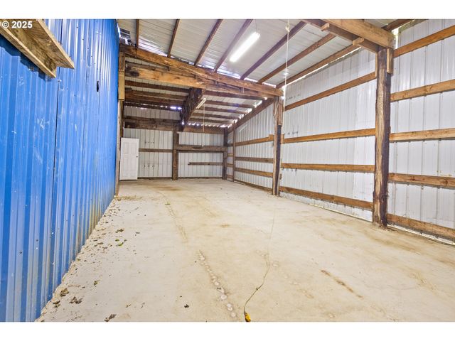 5655 VIOLET Dr, Sheridan, OR 97378