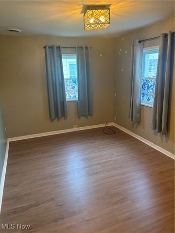 2223 Norwood Boulevard, Zanesville, OH 43701