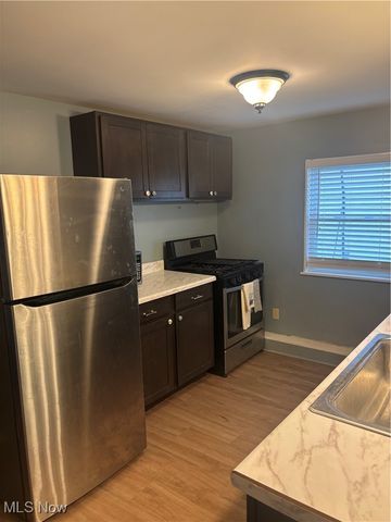 2223 Norwood Boulevard, Zanesville, OH 43701