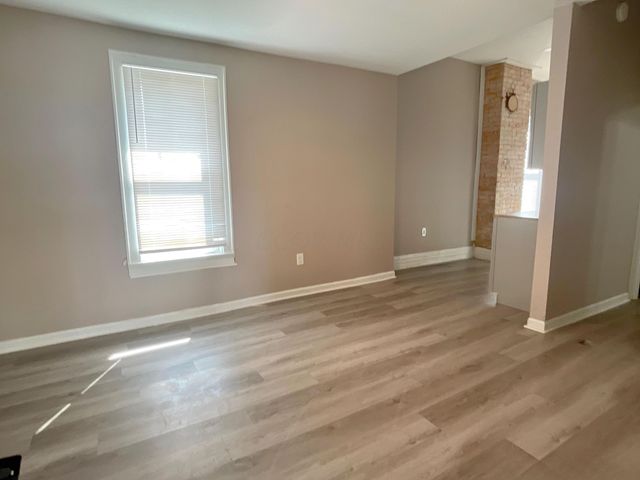 1390 E Livingston Avenue, Columbus, OH 43205