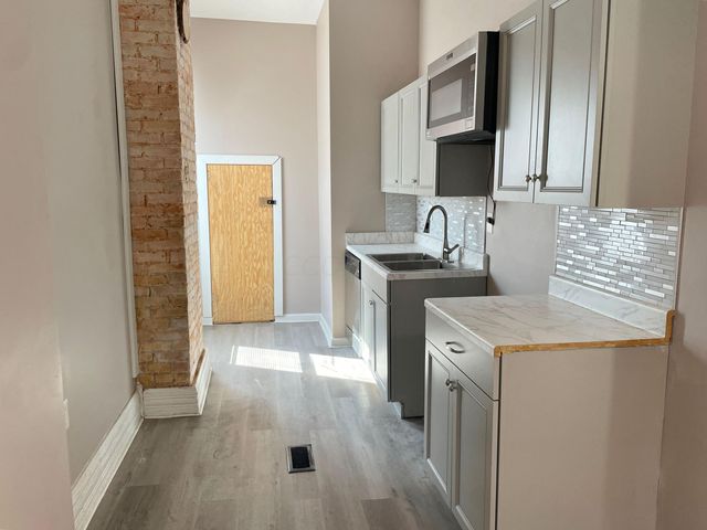 1390 E Livingston Avenue, Columbus, OH 43205