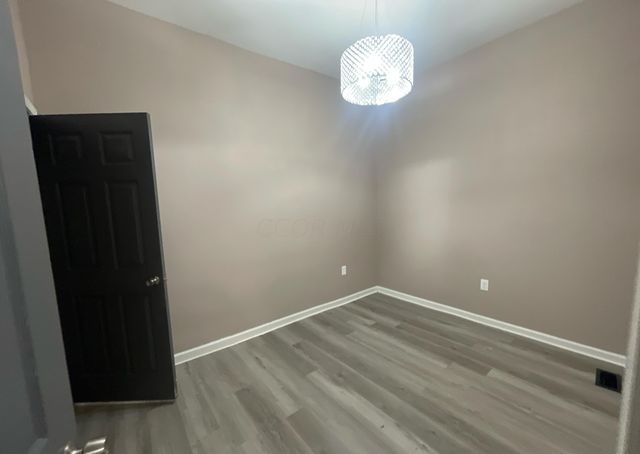 1390 E Livingston Avenue, Columbus, OH 43205