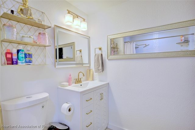 111 Logan Street, Sebring, FL 33876