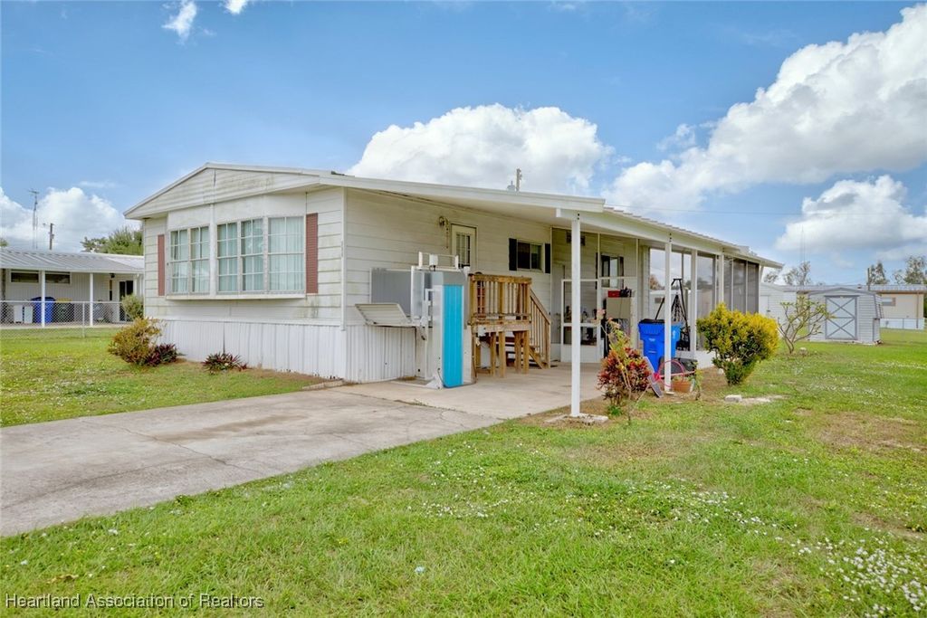 111 Logan Street, Sebring, FL 33876